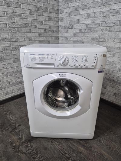 Стиральная машина Ariston  ARSL 105  